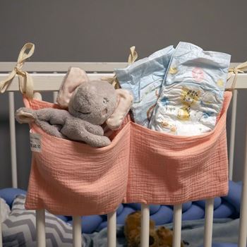 Obrázek Mušelínový kapsář na postýlku - růžový