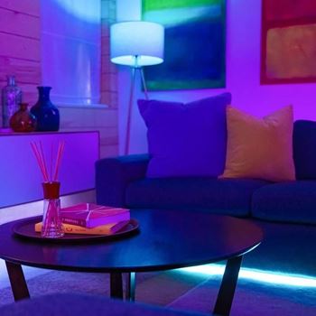 Obrázek z LED RGB žárovka s ovladačem - 16 barev 
