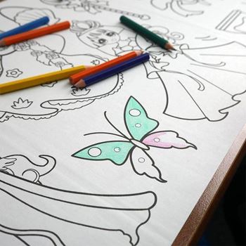 Obrázek z Lepitelné omalovánky v roli 3 m + pastelky - princezny 