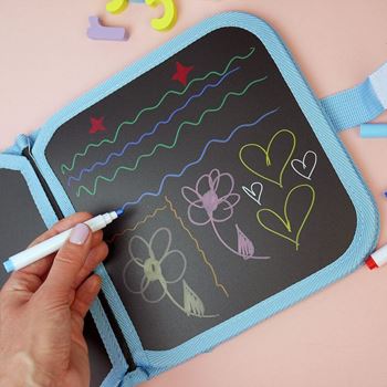 Obrázek z Dětská kreslící knížka s fixy - ptáčci 