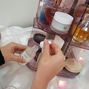 Obrázek z Velký otočný organizér na kosmetiku - růžový 