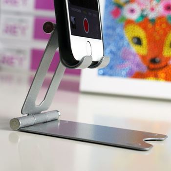 Obrázek z Kovový držák na mobil - stříbrný 