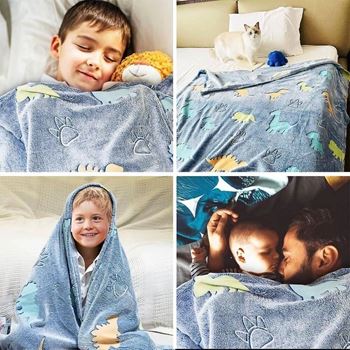 Obrázek z Svítící deka - dinosaurus 